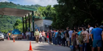 Por brote de dengue en Bolivia, plantean cerrar por una semana la frontera en Aguas Blancas