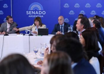 El oficialismo logró dictamen para votar la reforma laboral el próximo viernes