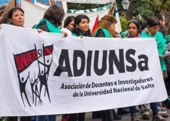 ADIUNSa convoca asamblea para debatir medidas ante el ajuste del Gobierno