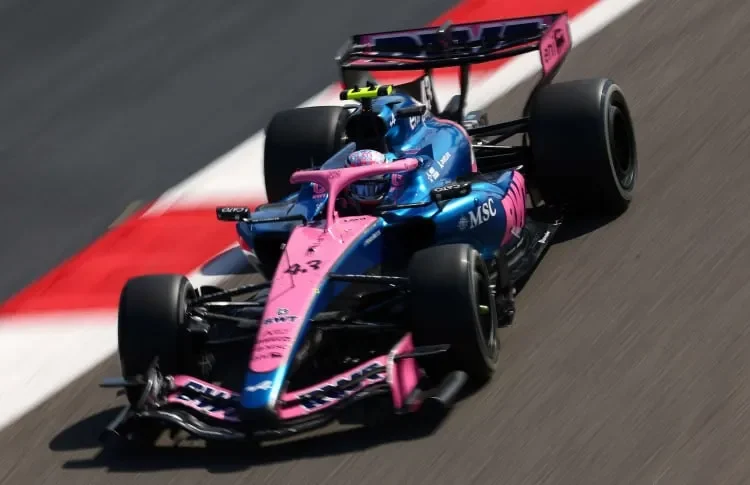 Complicada primera mañana para Franco Colapinto en Bahrein