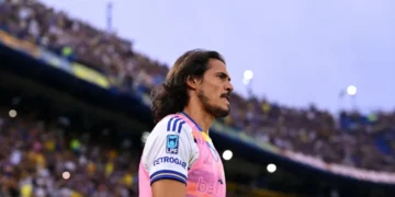 Cavani quedó afuera del partido de Boca ante Gimnasia de Mendoza