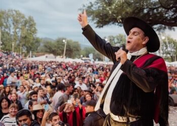 Serenata a Cafayate: Hoy será la noche del Chaqueño Palavecino