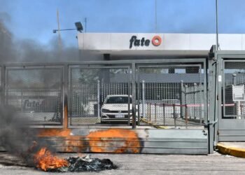 El Gobierno dictó la conciliación obligatoria en el conflicto de Fate