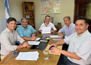 Convenio con provincia por la Recuperación Forestal