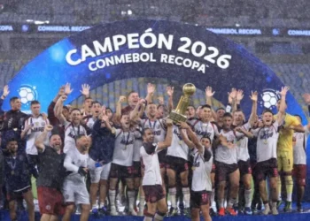 ¡Maracanazo argentino!: Lanús le ganó a Flamengo y quedó con la Recopa 2026