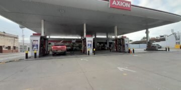 YPF y AXION subieron nuevamente el precio de sus combustibles