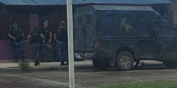 Persecución y vuelco: Habrían secuestrado 32 kilos de cocaína