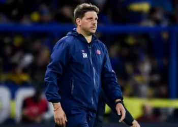 Ayude fue despedido como entrenador de San Lorenzo