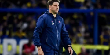 Ayude fue despedido como entrenador de San Lorenzo