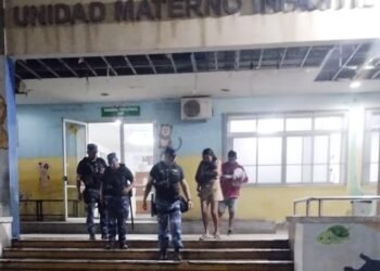 Policía logró salvarle la vida a un bebé en Orán