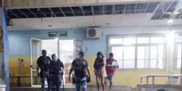 Policía logró salvarle la vida a un bebé en Orán