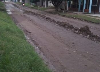 Vecinos reclaman por el estado de calle Belgrano