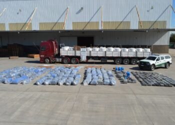 Llevaba más de tres toneladas y media de hojas de coca cubiertas en un cargamento de azúcar