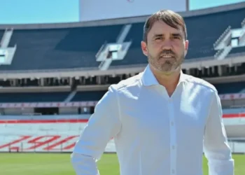 Coudet: “No vine a un cumple, hay que ganar campeonatos”