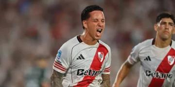 River sigue de racha, venció a Sarmiento en el Monumental