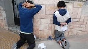 El Gobierno promulgó la baja de la edad de imputabilidad a los 14 años