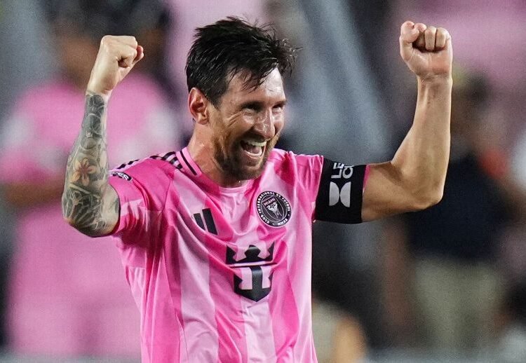 Messi llegó a los 900 goles