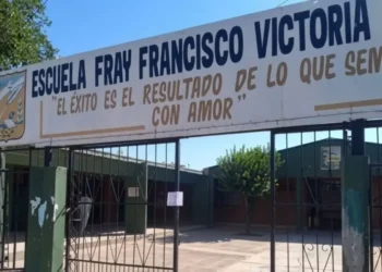 Embarcación: Un alumno llevó un cuchillo a la escuela