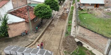 Continúan las obras de adoquinado en la ciudad