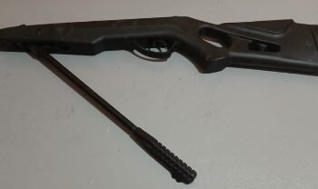 Lo demoraron por transportar un arma de aire comprimido en Orán