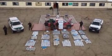 Abandonaron un cargamento de cocaína y marihuana