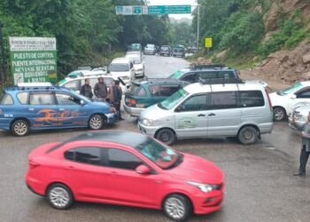 Bloquearon la ruta que une Bermejo – Tarija