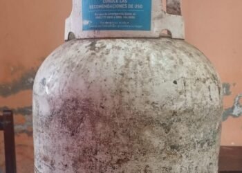 Robó una garrafa y lo detuvo la policía