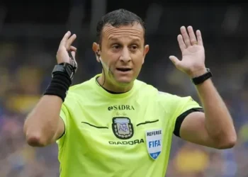 Darío Herrera dirigirá el Superclásico del domingo