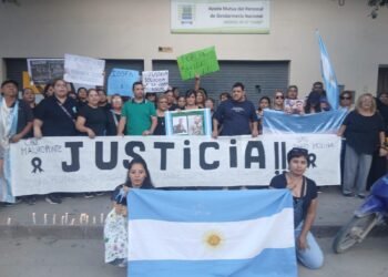 Se cumplió la marcha pidiendo justicia por la muerte de los Gendarmes Molina y Ponte
