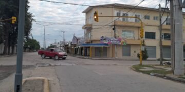 Semáforo sin funcionar en Esquiú y Güemes