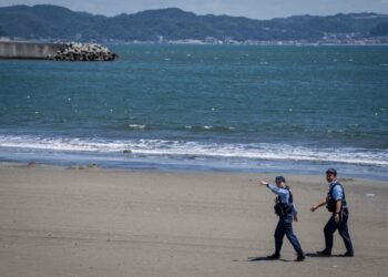 Tsunami en Japón tras fuerte terremoto de magnitud 7,4 en la costa norte