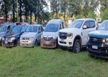 Investigan a una banda delictiva dedicada a traficar cocaína en los tanques de combustible de diferentes vehículos