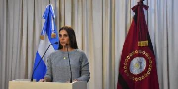 Sáenz congeló por 6 meses el sueldo de todos los funcionarios