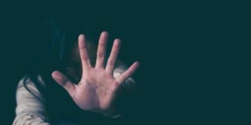 Cuatro años de prisión por violencia de género, amenazas y tentativa de abuso sexual