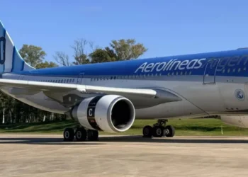 Aerolíneas presentó “el avión mas Argentino del mundo”