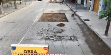 Sigue la obra de bacheo en Orán