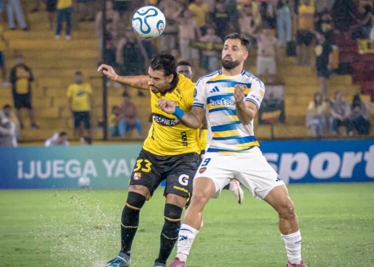 Boca perdió en Ecuador y se complicó en la Copa Libertadores
