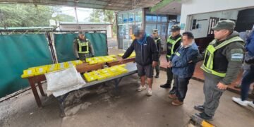 Hallaron más de 112 kilos de cocaína ocultos en un camión cisterna