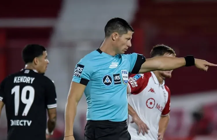 Confirmaron los árbitros para la semifinales de la Liga Profesional