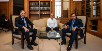 Sáenz se reunió con Santilli y “Lule” Menem