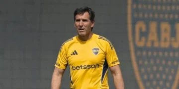 Úbeda no seguirá siendo el técnico de Boca
