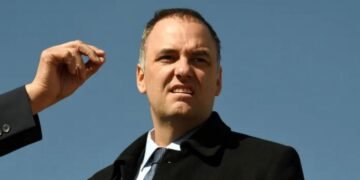 Renunció Manuel Adorni