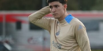 Balerdi se desgarró y se pierde al Mundial