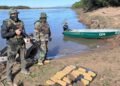 Intentaron ingresar 25 kilos de cocaína al país en una lancha
