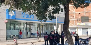 Último momento: Amenaza de bomba en el Banco Macro Orán