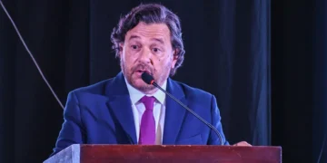 Sáenz lidera el ranking nacional de gobernadores