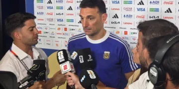 Scaloni no dio el equipo titular de la Selección Argentina