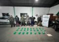 Ocultaban más de 26 kilos de cocaína en un doble fondo de un automóvil