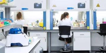 ANMAT detectó un fabricante clandestino de productos médicos y prohibió su actividad