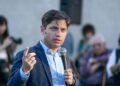 Axel Kicillof cruzó a Javier Milei: “Nos hace pasar vergüenza”